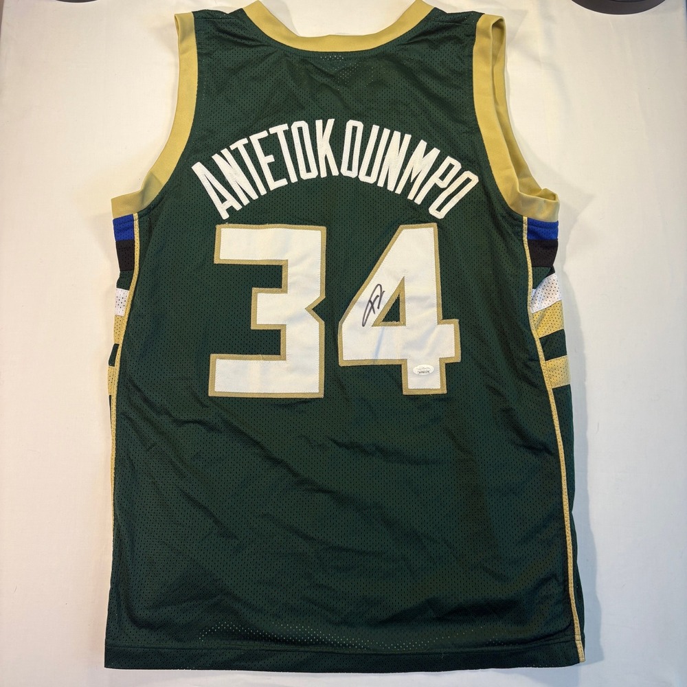 Giannis Antetokounmpo Signed Milwaukee Bucks Custom Jersey JSA COA Mens XL Green